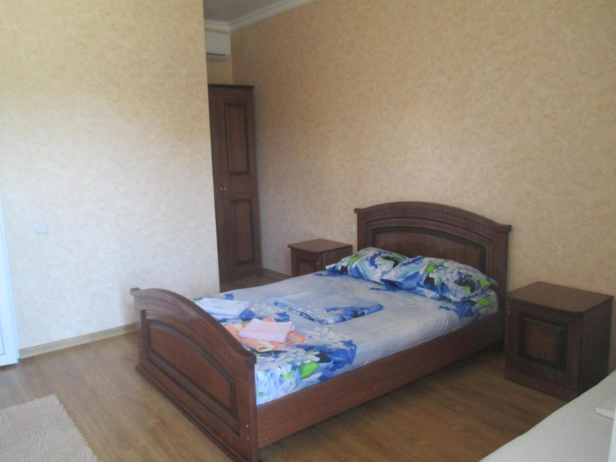 Guest House У Дедушки Самвела Alakhadze Exterior foto