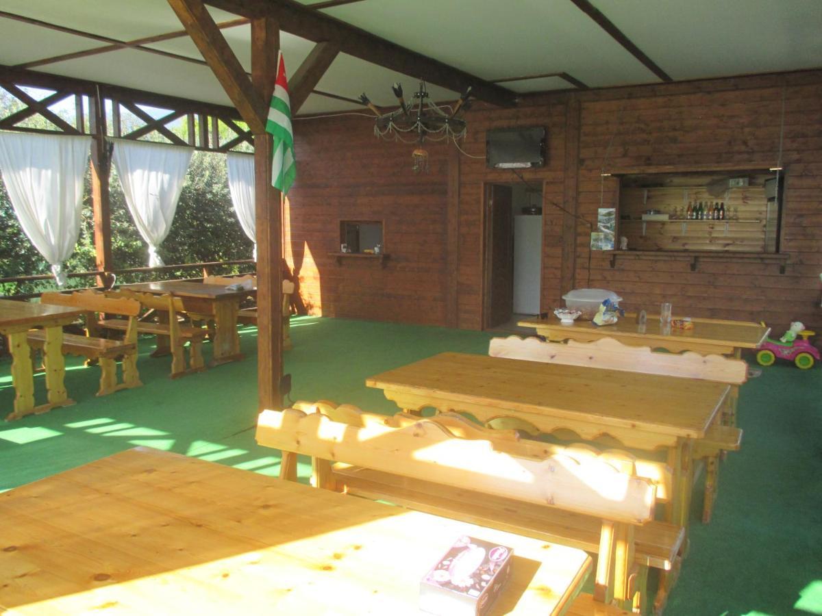 Guest House У Дедушки Самвела Alakhadze Exterior foto