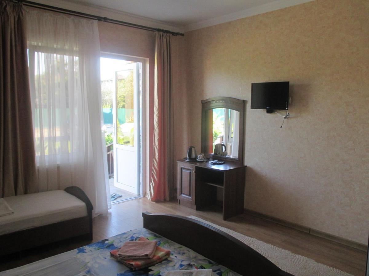 Guest House У Дедушки Самвела Alakhadze Exterior foto