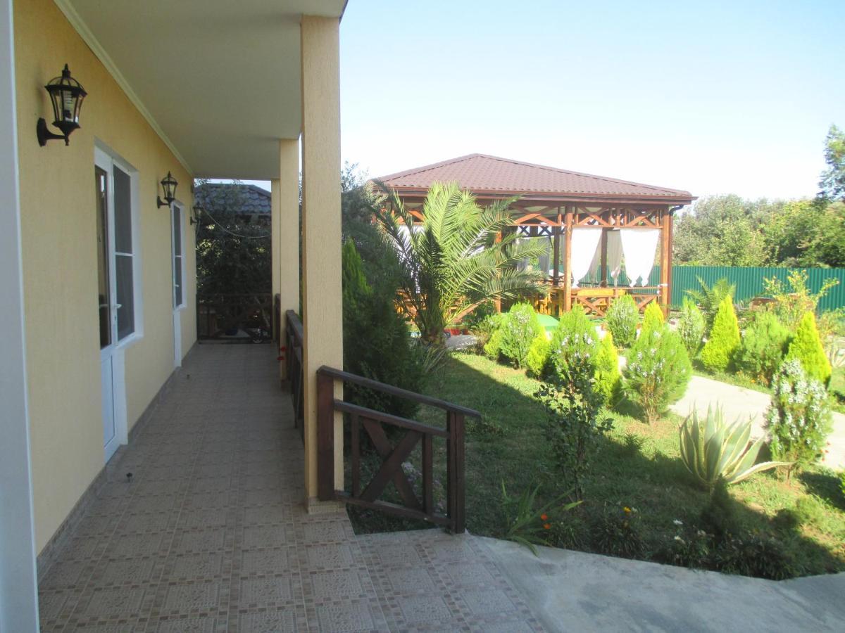 Guest House У Дедушки Самвела Alakhadze Exterior foto